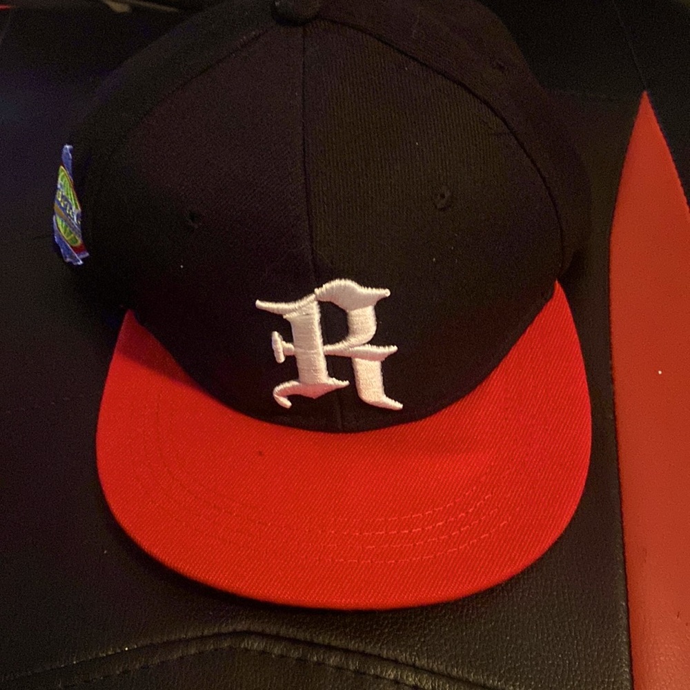 Tacoma Rainier hat
